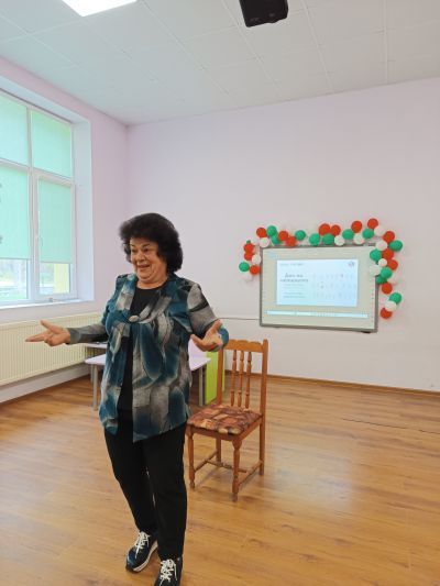 Маратон на четенето - ден втори - ДГ Щурче - Гроздьово